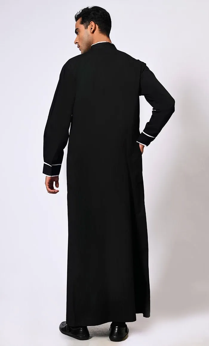 Elevated Elegance: Embroidered Men's Black Thobe with Contrast Accents - Final Sale