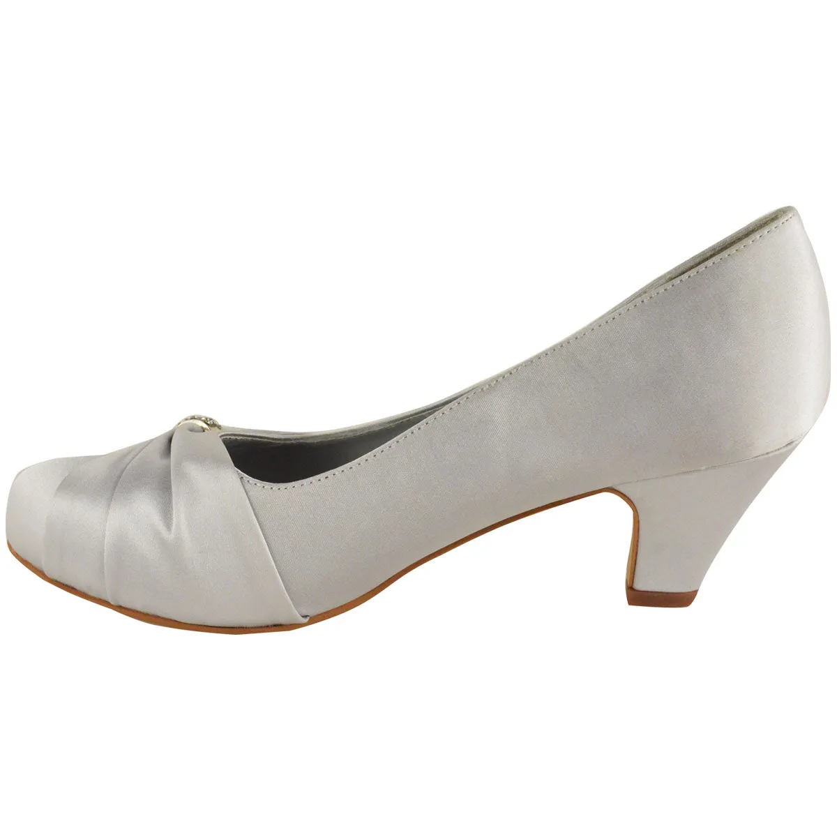 KAIRI LOW HEEL COURT SHOES WITH CLOSE TOE IN MOON SILVER SILK