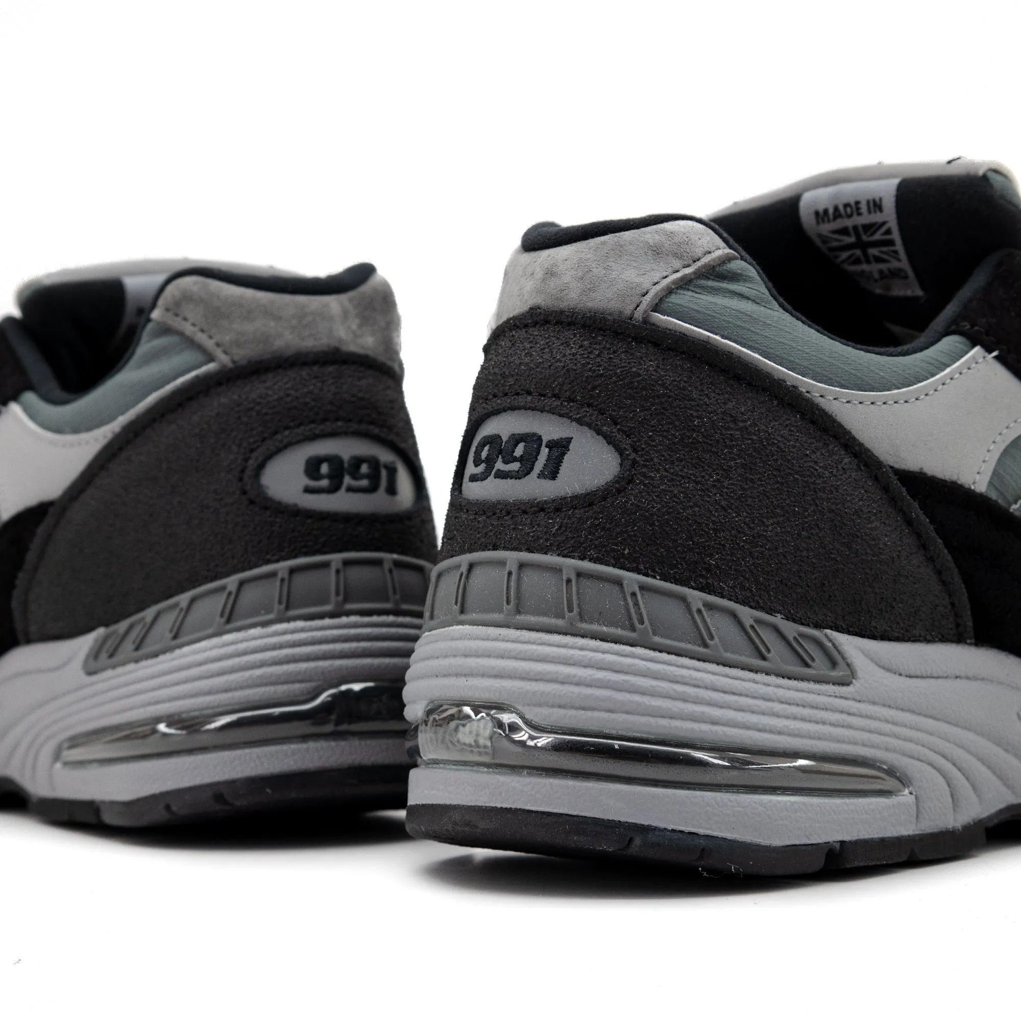 New Balance 991v1 Made in UK Black/Grey M991WTR