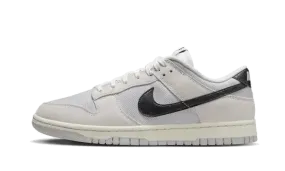 Nike Dunk Low Certified Fresh